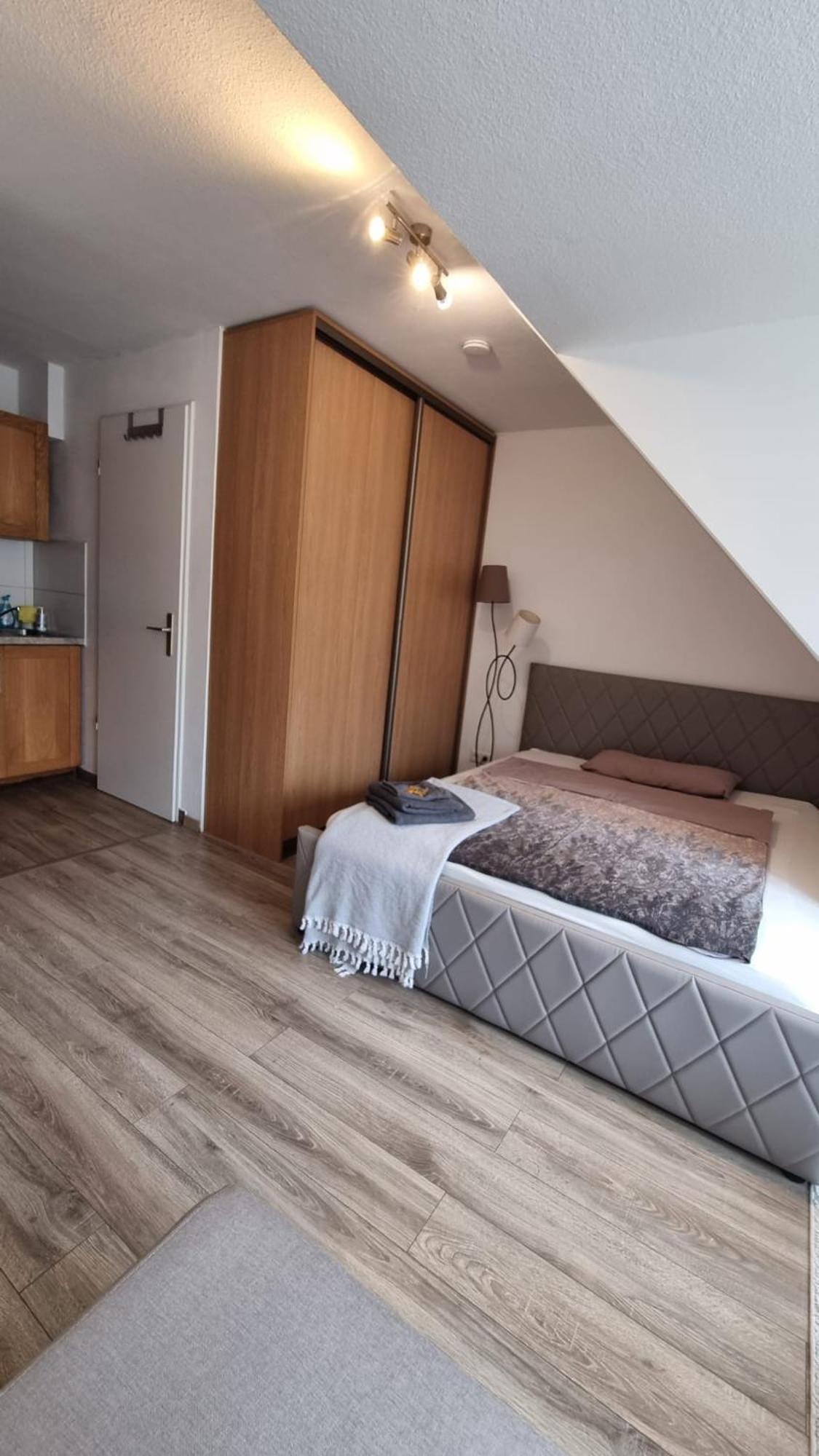 Ferienwohnung "Elsnerstrasse" Nuremberg Exterior photo